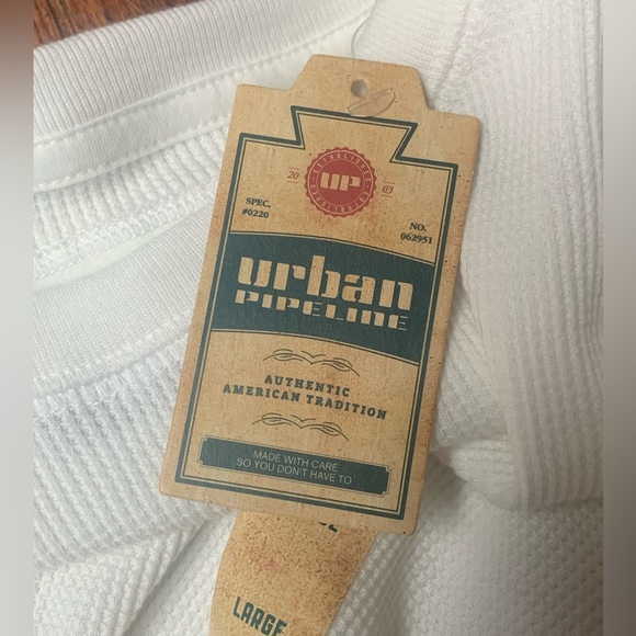 Urban Pipeline White Thermal long sleeve shirt Boys NWT Sz Large - Picture 6 of 8